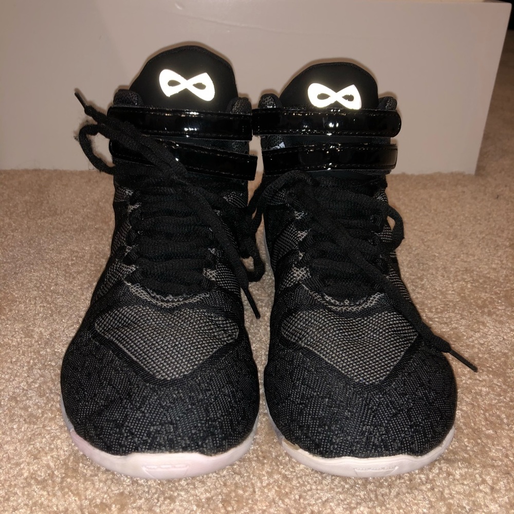 Nfinity Titan Cheerleading Shoe